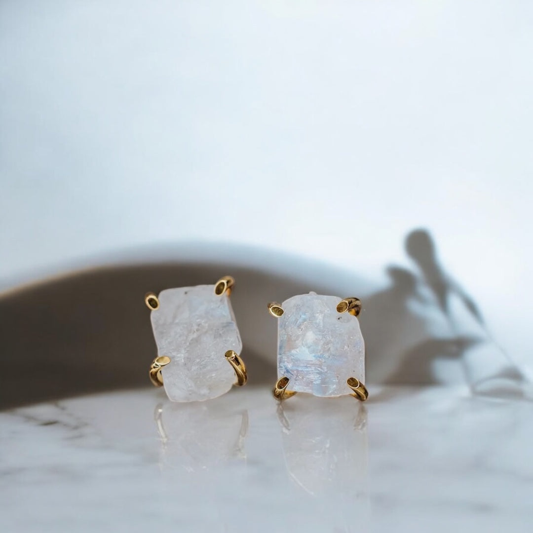Ethereal Stones Earrings – Nature’s Spark in Every Pair